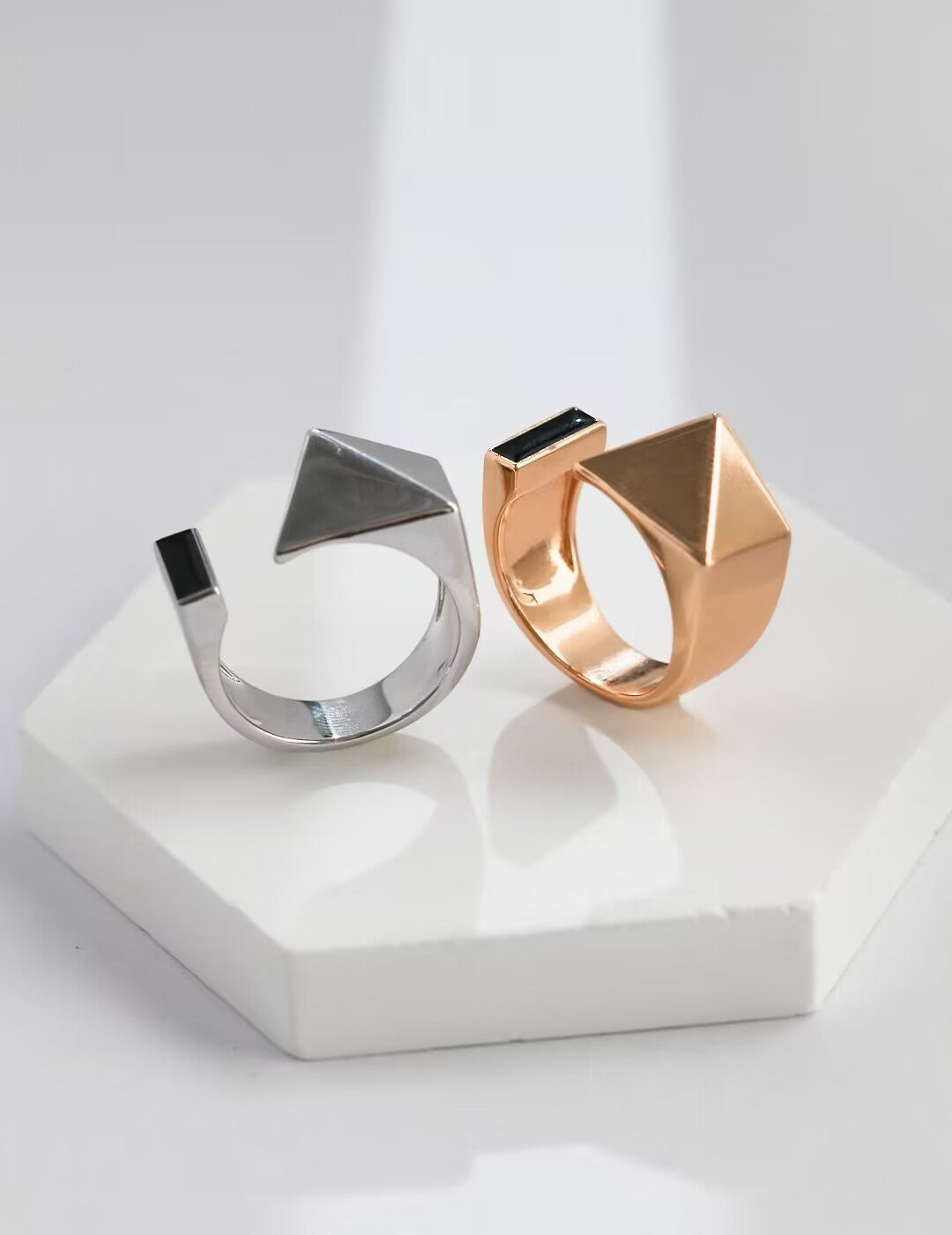 Architecture Ring