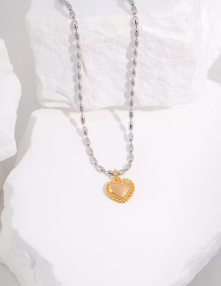 VintageHeart Necklace